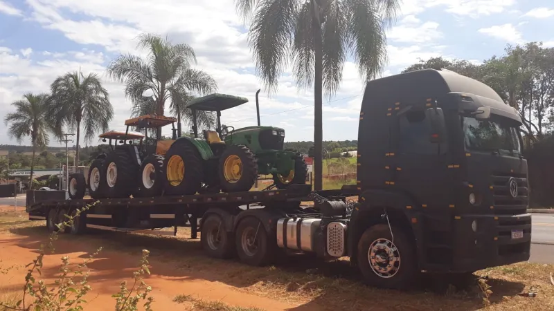 Imagem ilustrativa de Transportadora de máquinas agrícolas